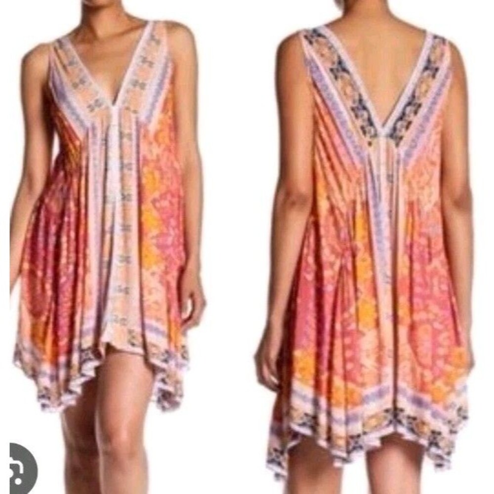 Free People Dress Sz S Plunging V-neckline Handkerchief Hem Floral Print EUC - Picture 15 of 15